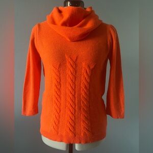 Escada Orange Hooded Knit Sweater Wool Angora Size 36
(US 4–6)